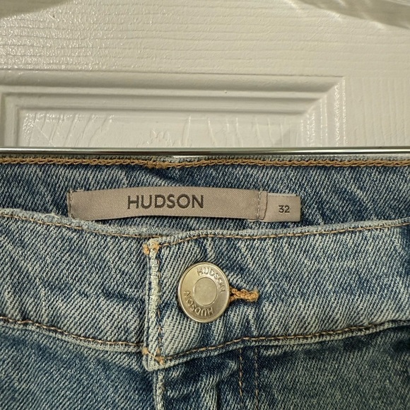 Hudson Los Angeles Women’s NWT Raw Hem Distressed size 32 Straight leg - Picture 8 of 12